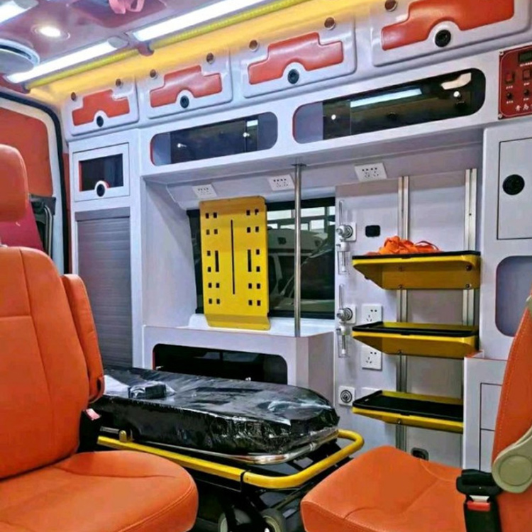 峄城长途救护车护送病人租赁价格